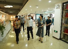 省市場(chǎng)監(jiān)管廳、市市場(chǎng)監(jiān)管局調(diào)研組到訪(fǎng)東鰲鹿業(yè)